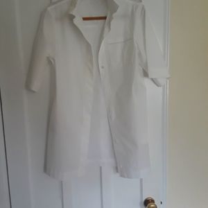 Peserico White button down shirt with silver thread pocket.